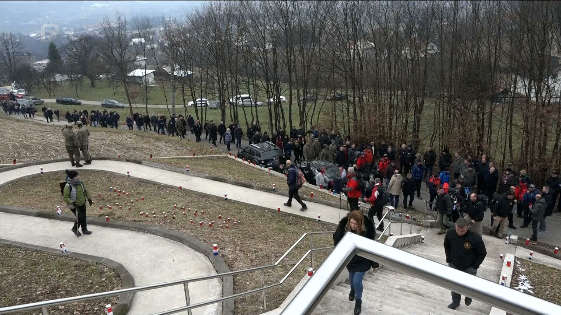Cvijeće i svijeće u Križančevom Selu